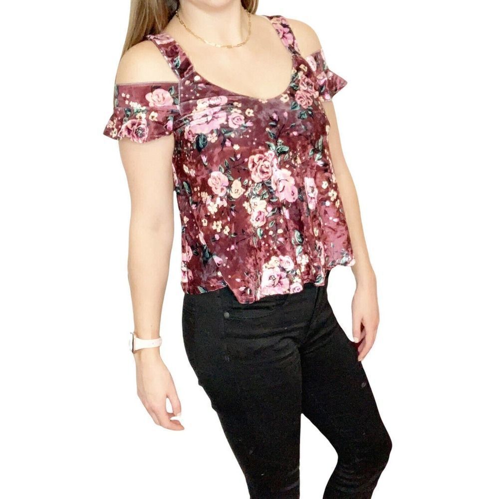 Self Esteem Juniors Top Sz S Strap Cold Shoulder Burgundy Floral Velvet